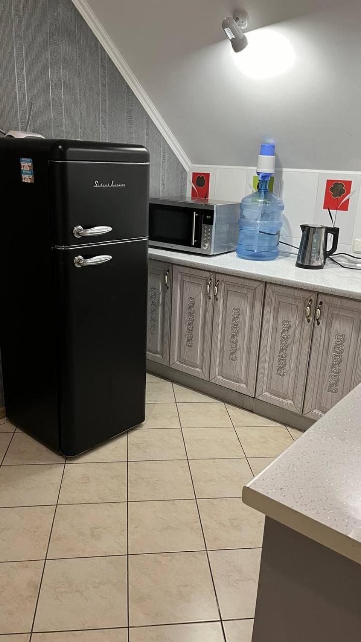 Art House Hostel Kamieniec Podolski Zewnętrze zdjęcie