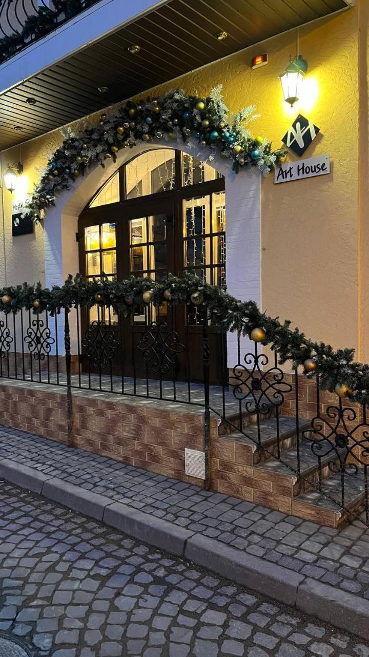 Art House Hostel Kamieniec Podolski Zewnętrze zdjęcie
