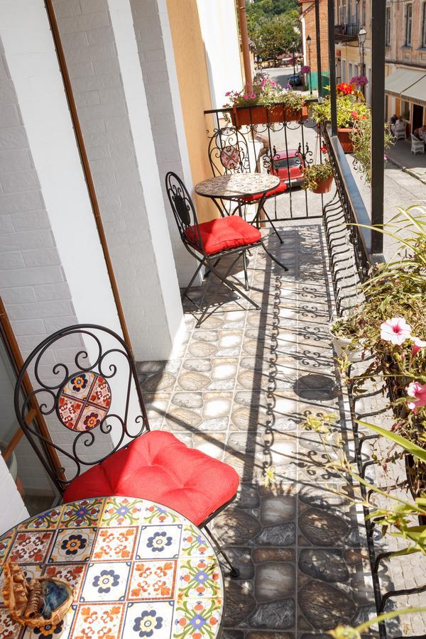 Art House Hostel Kamieniec Podolski Zewnętrze zdjęcie