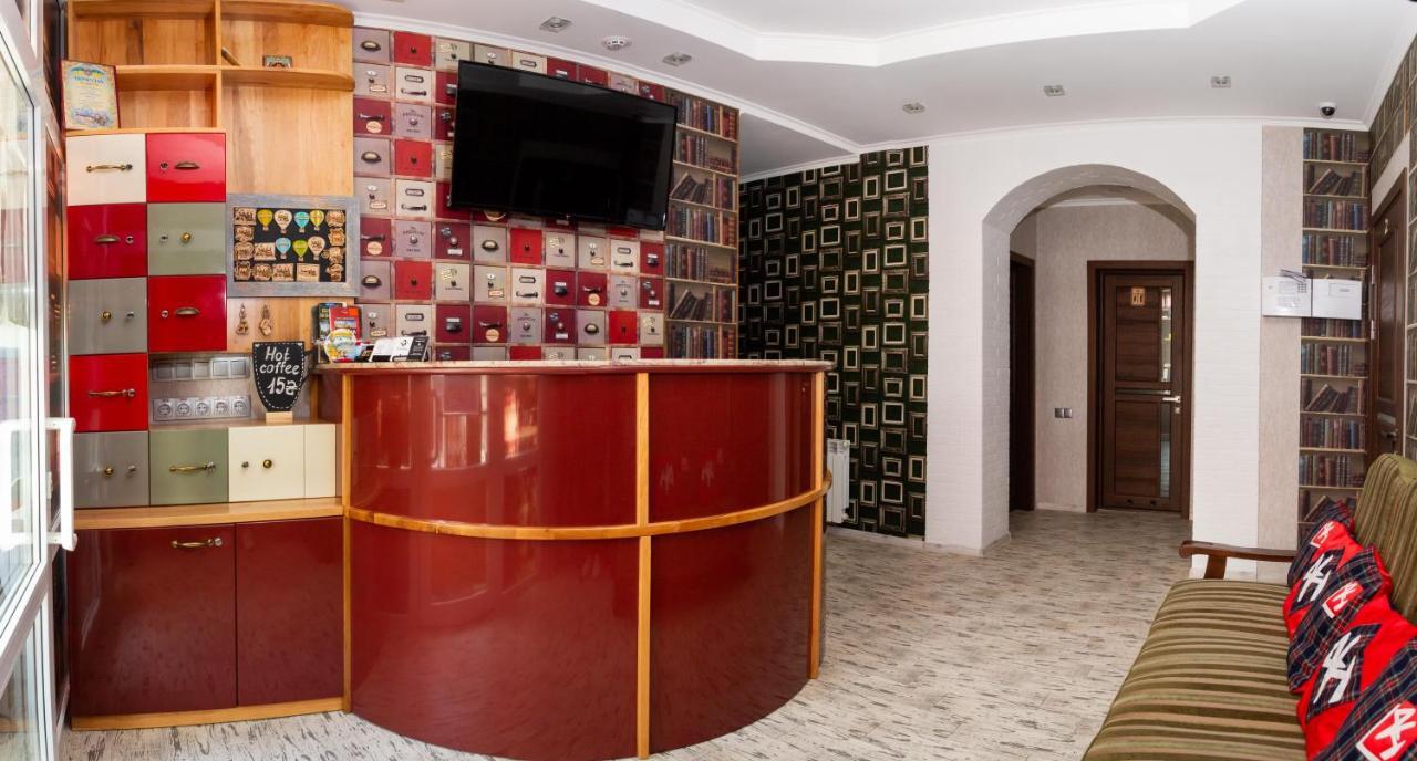 Art House Hostel Kamieniec Podolski Zewnętrze zdjęcie
